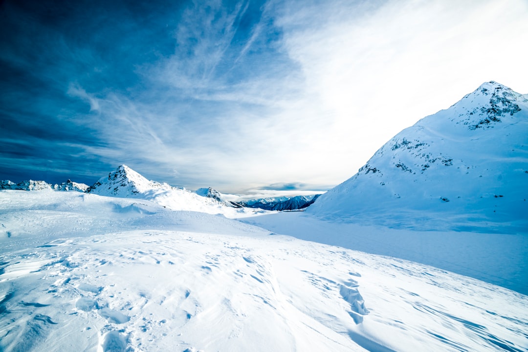 Photo Snow-covered cityscape